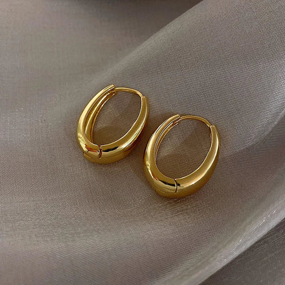 "2025 Classic Copper Alloy Smooth Hoop Earrings"