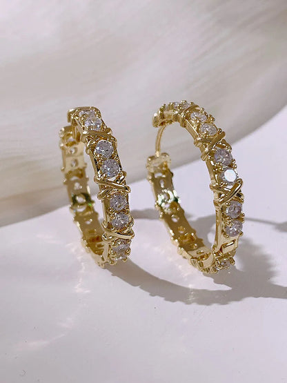 "2025 Korean Fashion Simple Zircon Metal Hoop Earrings"