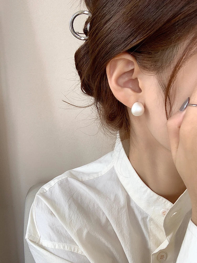 "2025 European & American Minimalist Matte Brushed Metal Drop Earrings"