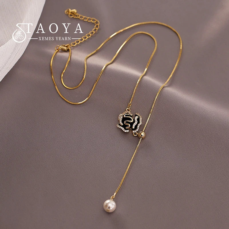 "Design Sense Black Camellia Pendant Flower Earrings 2025"