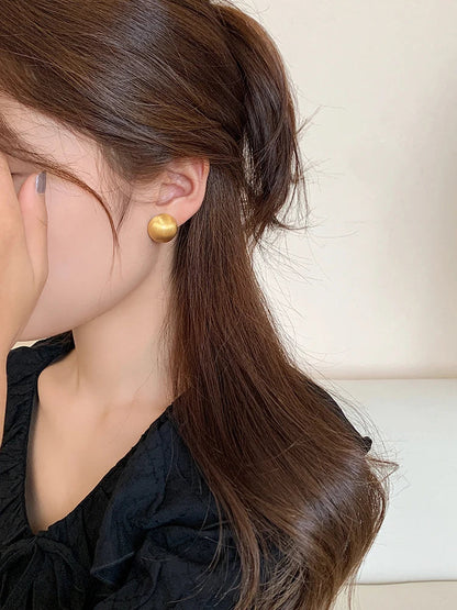 "2025 Luxurious Simple Brushed Frosted Metal Semicircle Earrings"