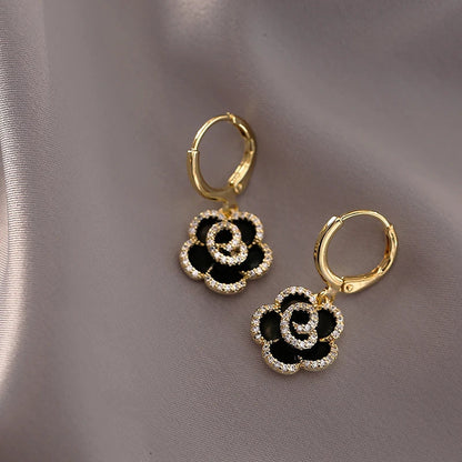 "Design Sense Black Camellia Pendant Flower Earrings 2025"