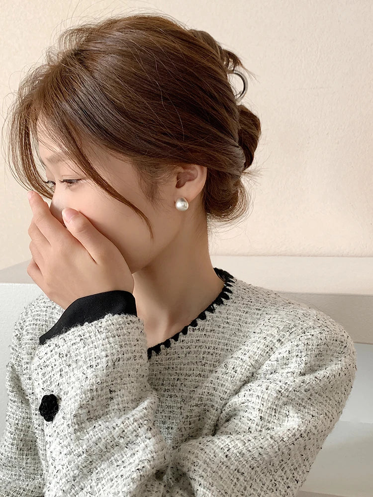 "2025 European & American Minimalist Matte Brushed Metal Drop Earrings"