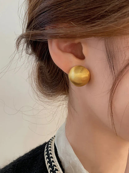 "2025 Luxurious Simple Brushed Frosted Metal Semicircle Earrings"