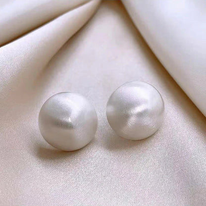 "2025 Luxurious Simple Brushed Frosted Metal Semicircle Earrings"