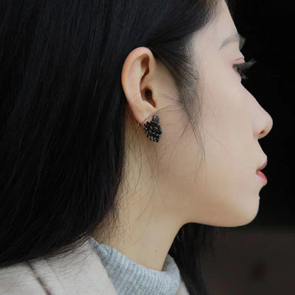 "2024 Classic Design Black Zircon Swan Shaped Earrings"