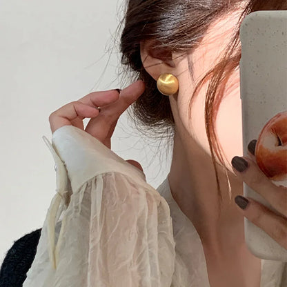 "2025 Luxurious Simple Brushed Frosted Metal Semicircle Earrings"