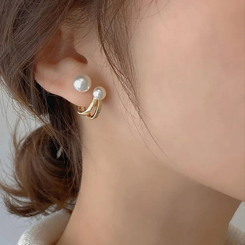 "2025 Retro Luxury Pearl Stud Earrings"
