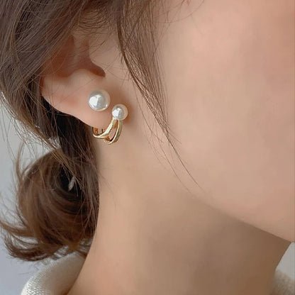 "2025 Retro Luxury Pearl Stud Earrings"